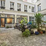 Superb Ac Apartment Center Of Paris